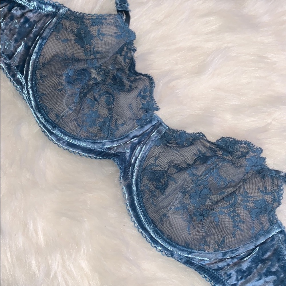 NWOT Dream Angels push up bra without padding
